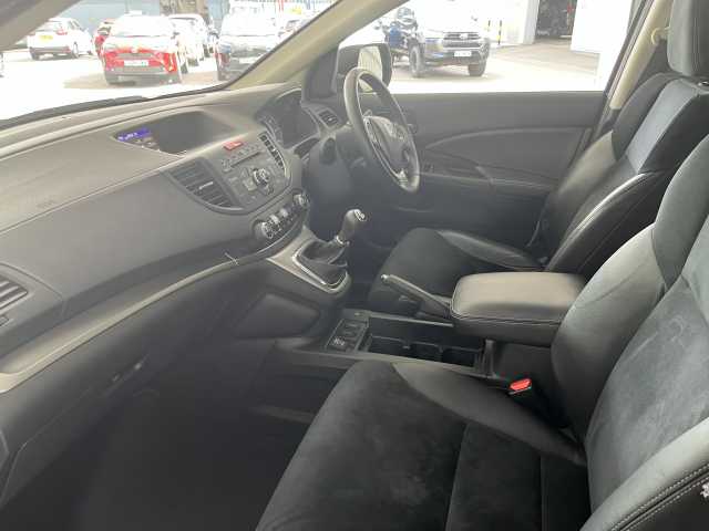 Honda CR-V 2.0 i-VTEC SR 5dr 
