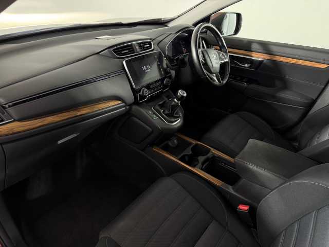 Honda CR-V 1.5 VTEC Turbo SE 5dr 