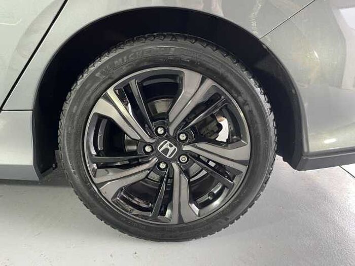 Honda Civic 1.0 VTEC Turbo 126 SR 5dr 